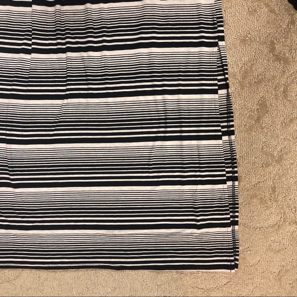 Striped Maxi Skirt - Picture 3 of 4